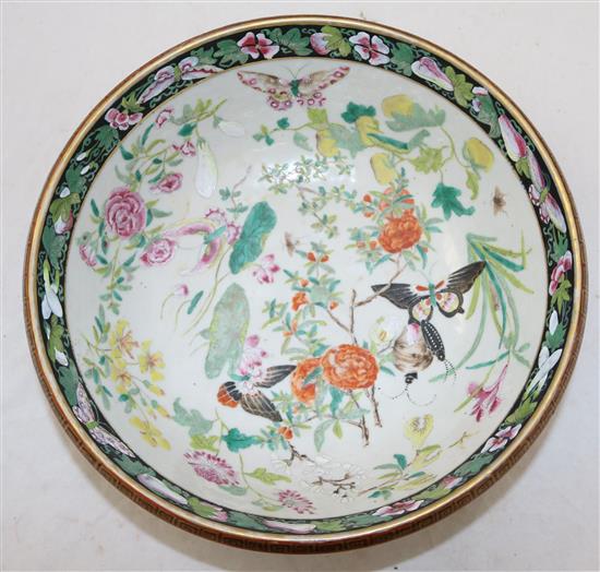 A Chinese famille rose basin, mid 19th century, diameter 29.5cm, short hairline crack to rim